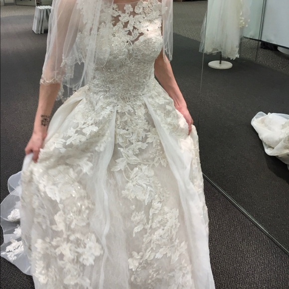 Wedding Gown! David’s Bridal NWT - Picture 2 of 6